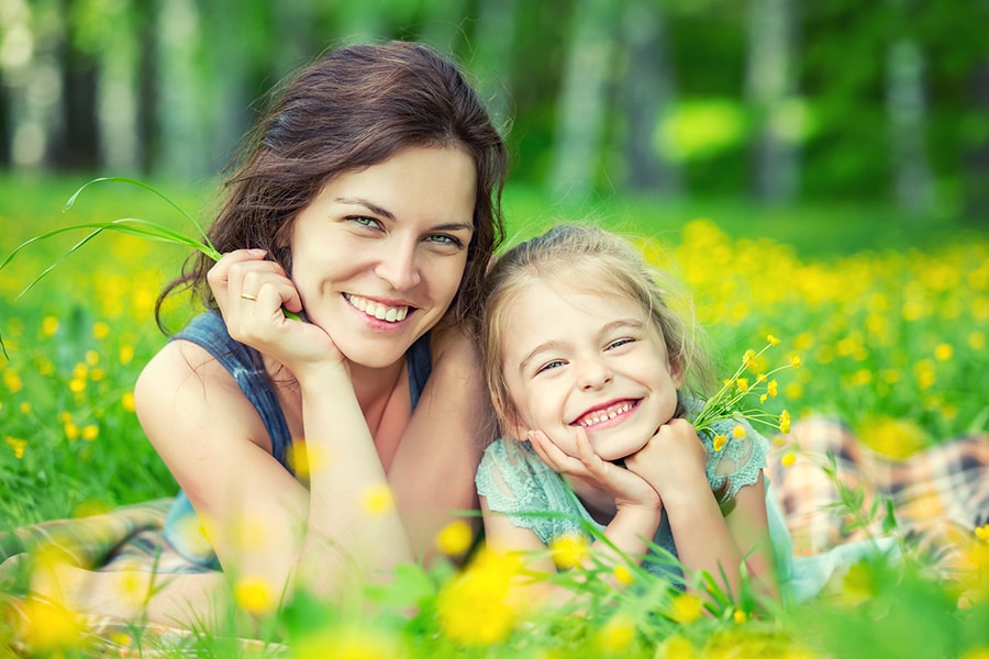 Outdoor photographers - family portraits